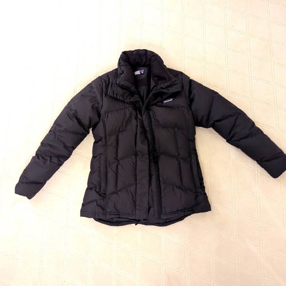 Women's Patagonia Down With It, Black Puffer Jacket, Medium